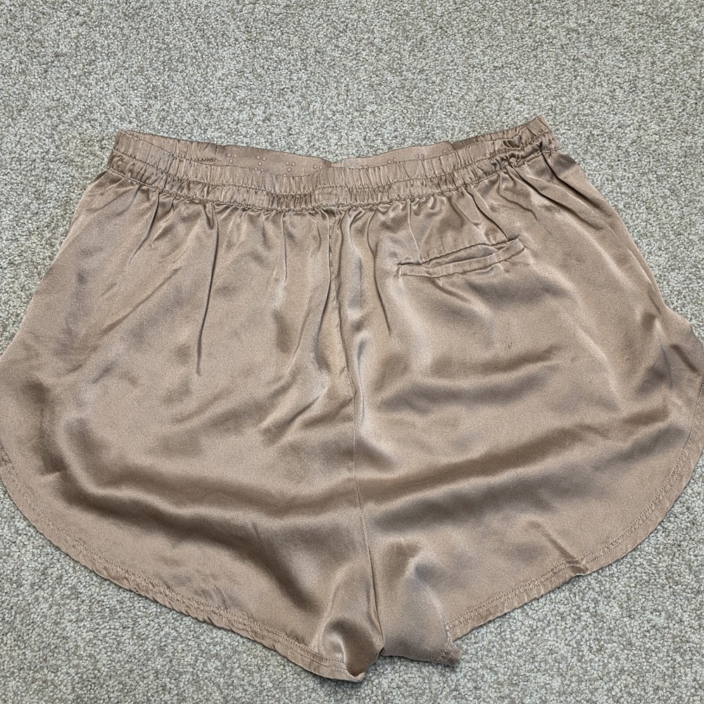 Lunya Washable Silk Women's Pajama Set Size M Otium Tan Read Lounge Sleepwear - Picture 11 of 12